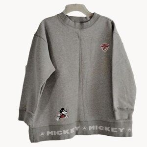 XL ~ Mickey Mouse ~ light gray oversized pullover sweatshirt ~ vintage